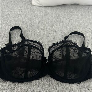 Chantelle Black Lace Bra- 32D